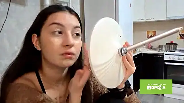 ZyntraLoom online show from 17, 2, 2026