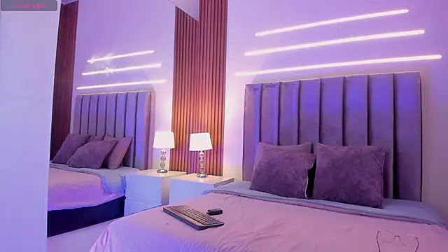 LilyHartt online show from 13, 3, 2026