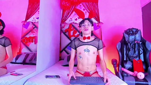 Bennet-Gray online show from 15, 2, 2026