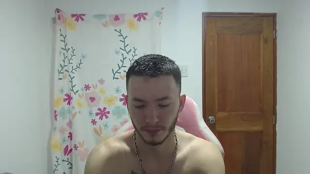 Ariana Esteban07 online show from 19, 2, 2026