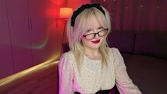 Mary Piersen online show from 2, 3, 2026