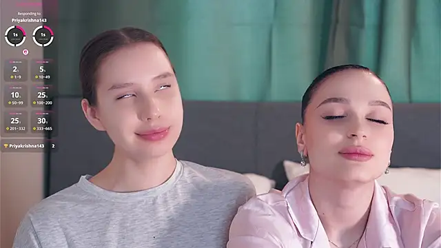 ZofiaSoshnik online show from 6, 3, 2026