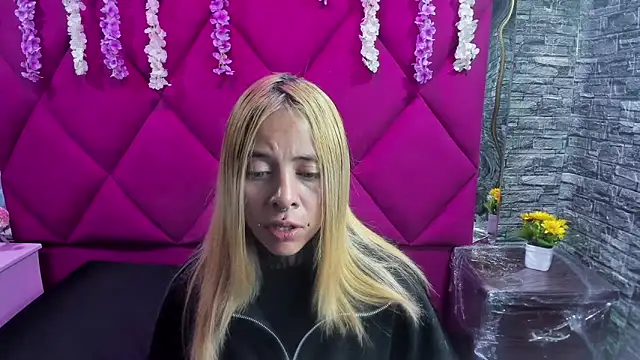 Dakota Angell  online show from 14, 2, 2026