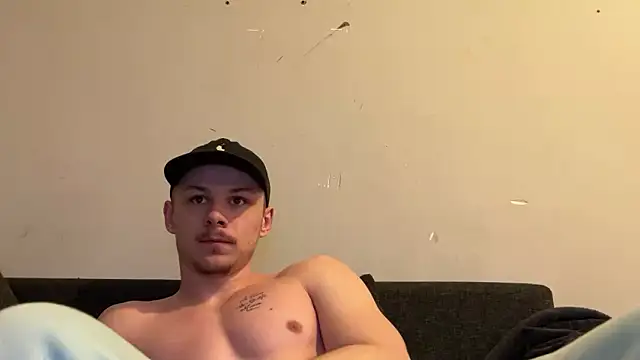 Snapshot of Lucas328706 chatting on 28, 2, 2026 Lucas328706 online show from 28, 2, 2026