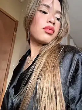 romyamo online show from 27, 5, 2026