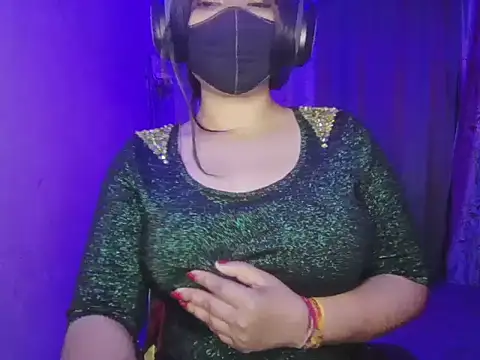 Snapshot of Bold_Beauty_07 chatting on 18, 2, 2026 Bold Beauty 07 online show from 18, 2, 2026