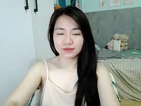 Amy8386 online show from 10, 4, 2026