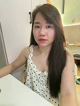 Amy8386 online show from 13, 7, 2026