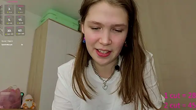 Snapshot of flowernnet chatting on 31, 1, 2026 flowernnet online show from 31, 1, 2026