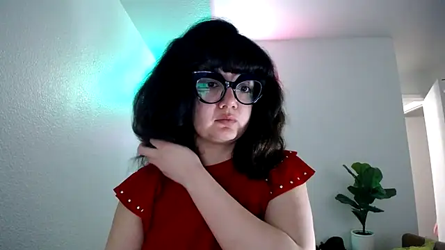 Snapshot of groovynights chatting on 10, 3, 2026 groovynights online show from 10, 3, 2026