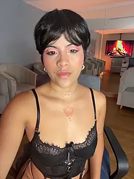 Eva Monroes online show from 5, 4, 2026