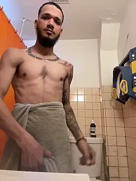 EnanoVerga online show from 3, 2, 2026