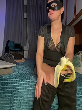 Snapshot of IRISKOSU chatting on 4, 2, 2026 IRISKOSU online show from 4, 2, 2026