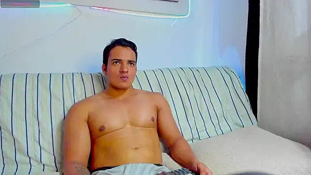 Snapshot of jhon_nicolas chatting on 25, 2, 2026 jhon nicolas online show from 25, 2, 2026