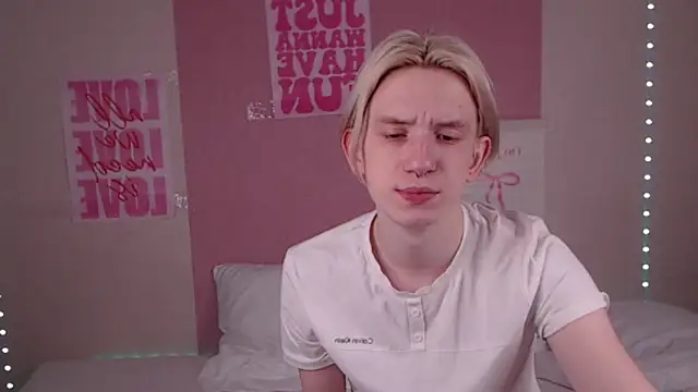 Snapshot of Ron_Vilss chatting on 8, 2, 2026 Ron Vilss online show from 8, 2, 2026