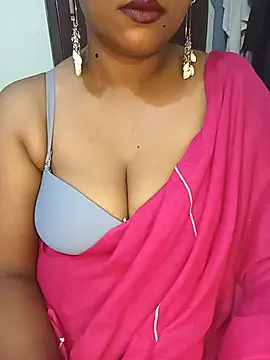 Snapshot of Chinnima143 chatting on 5, 7, 2026 Chinnima143 online show from 5, 7, 2026