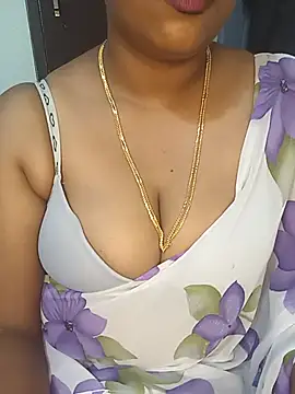Snapshot of Chinnima143 chatting on 8, 7, 2026 Chinnima143 online show from 8, 7, 2026