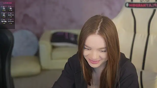 Snapshot of Zlata_Sky chatting on 30, 4, 2026 Zlata Sky online show from 30, 4, 2026
