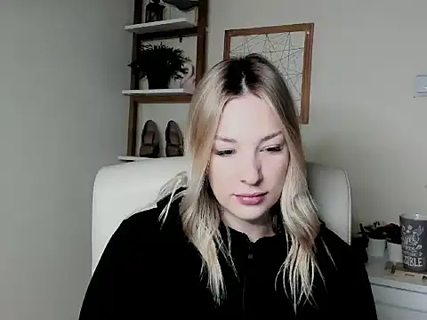 VelvetAngela online show from 17, 2, 2026