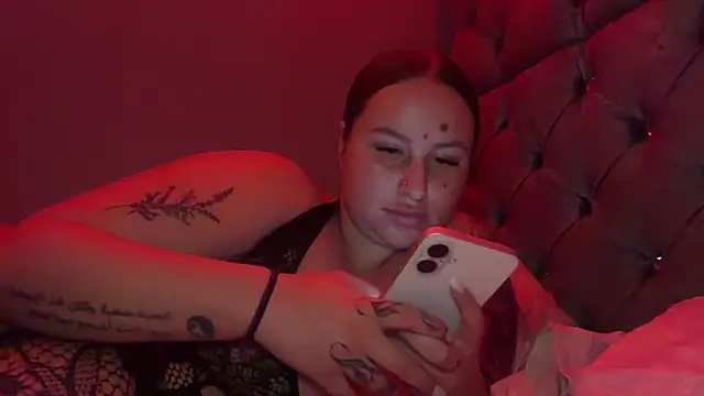 MissSophhh online show from 10, 2, 2026