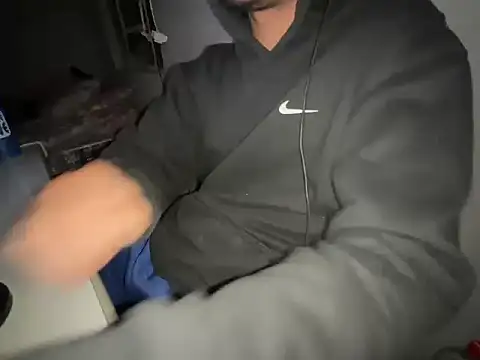 Snapshot of cerejadc chatting on 14, 4, 2026 cerejadc online show from 14, 4, 2026