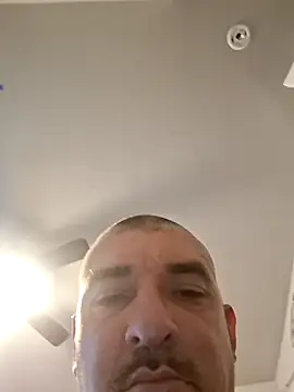 Snapshot of kloudmycock chatting on 1, 2, 2026 kloudmycock online show from 1, 2, 2026