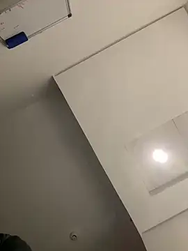 aidick10 online show from 3, 2, 2026