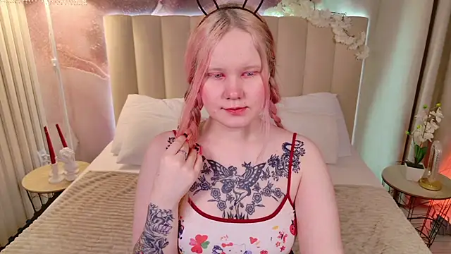 AnnieVibe online show from 1, 4, 2026