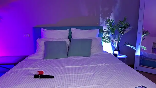 Snapshot of Candyyy____ chatting on 16, 4, 2026 Candyyy online show from 16, 4, 2026