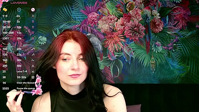 NicoleLuxe online show from 19, 5, 2026