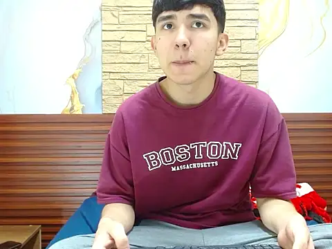 Snapshot of massimoferrera303av chatting on 25, 2, 2026 massimoferrera303av online show from 25, 2, 2026