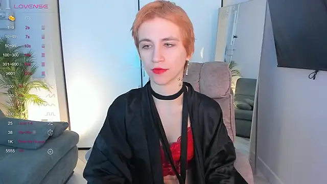 Snapshot of AutumnWhisper chatting on 13, 2, 2026 AutumnWhisper online show from 13, 2, 2026