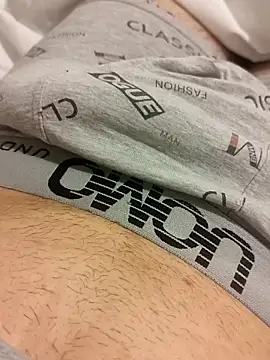 bansjjsjxb online show from 17, 4, 2026