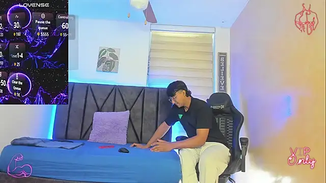 StellayDrake online show from 24, 2, 2026