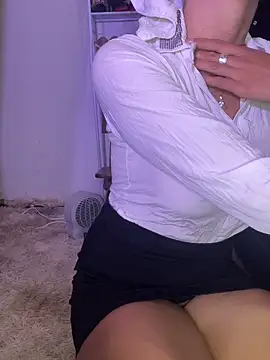 Snapshot of Isabelle_Sara chatting on 29, 5, 2026 Isabelle Sara online show from 29, 5, 2026