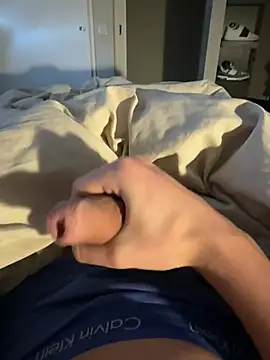 Robertocavall online show from 5, 3, 2026