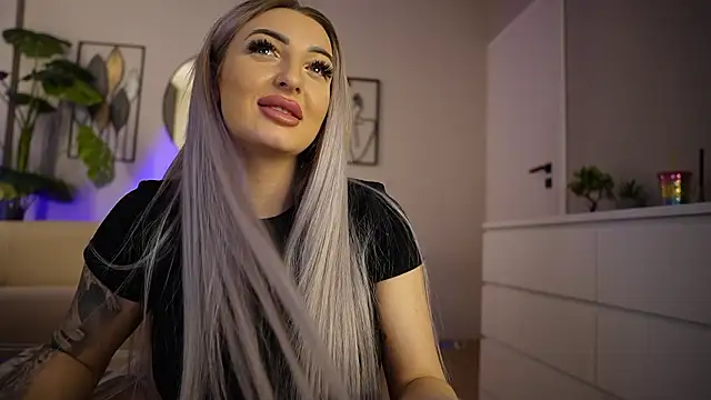 Snapshot of MissObsidian chatting on 2, 2, 2026 MissObsidian online show from 2, 2, 2026