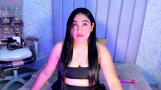 Lya dubois  online show from 11, 3, 2026