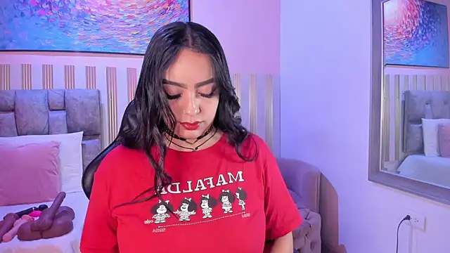 nina glow online show from 26, 5, 2026