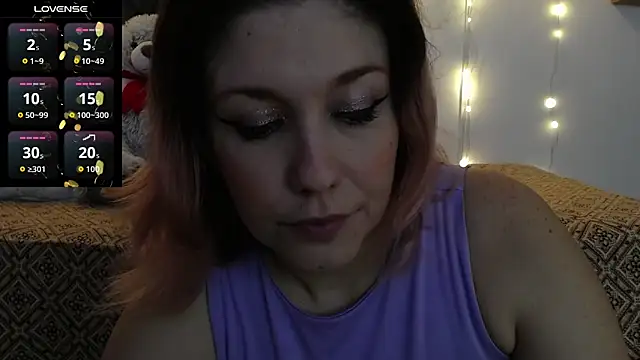 Snapshot of Sharma_Amayra chatting on 4, 5, 2026 Sharma Amayra online show from 4, 5, 2026