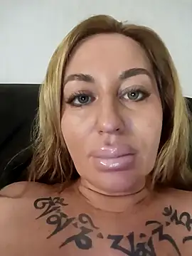 MiaMooly online show from 11, 1, 2026