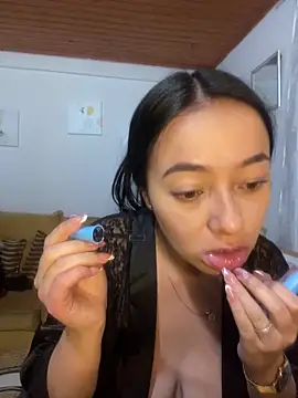 JulietaRiios online show from 17, 4, 2026