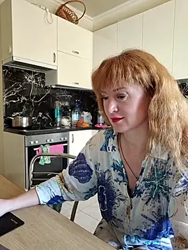 LanaBananaa  online show from 15, 4, 2026