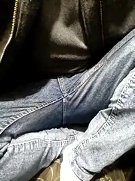 Snapshot of Aww21 chatting on 29, 3, 2026 Aww21 online show from 29, 3, 2026