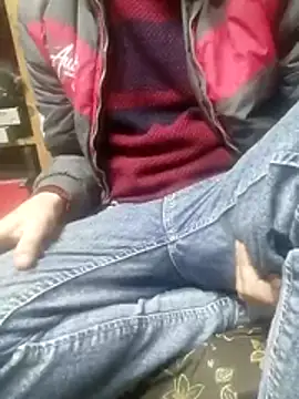 Snapshot of Aww21 chatting on 4, 4, 2026 Aww21 online show from 4, 4, 2026