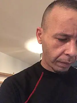 Snapshot of creativeX chatting on 4, 2, 2026 creativeX online show from 4, 2, 2026