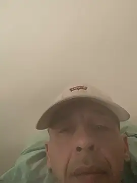 Snapshot of creativeX chatting on 13, 2, 2026 creativeX online show from 13, 2, 2026