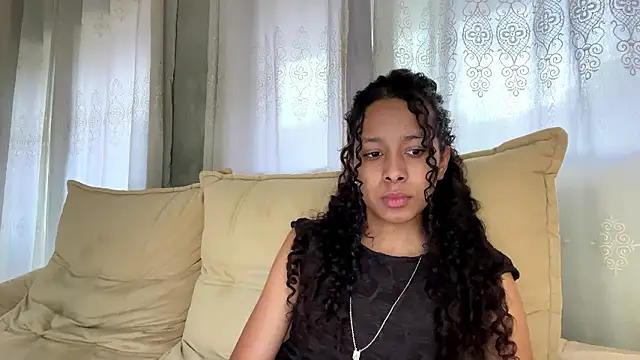 KayleenStoyanoff online show from 17, 2, 2026