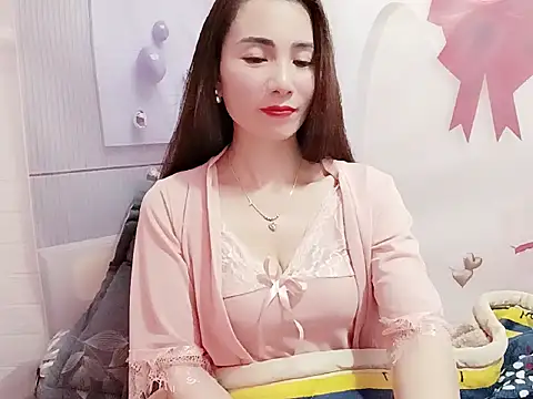 Snapshot of Hello-Kitty001 chatting on 11, 2, 2026 Hello-Kitty001 online show from 11, 2, 2026