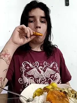 Daniellesins1 online show from 15, 7, 2026